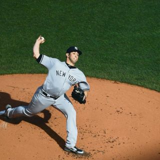 Luis Cessa, en el roster inaugural de los Yankees de Nueva York