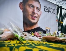 Según el Daily Telegraph, Sala firmó un contrato con el Cardiff que fue rechazado por la Premier League, y el jugador falleció antes de la firma del contrato revisado. AFP / ARCHIVO