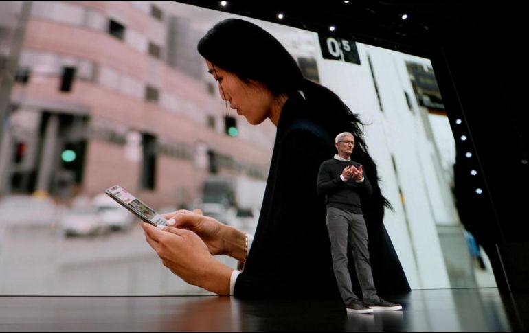 Tim Cook habla durante un anuncio de nuevos productos en Apple Worldwide. ESPECIAL / apple.com