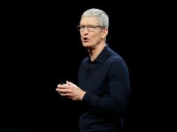 Apple presentó el escrito en nombre de la propia compañía; de su consejero delegado, Tim Cook (imagen), y de una de sus vicepresidentes, Deirdre O’Brien. AP/ARCHIVO