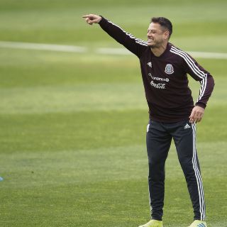 Segunda prueba del "Tata" contra Paraguay