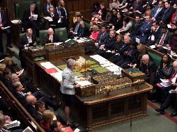 La iniciativa fue aprobada luego de que la primera ministra, Theresa May reconociera que aún carece del apoyo 
