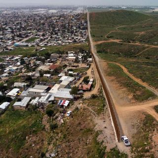 Declaración de emergencia de Trump sobrevive en Congreso