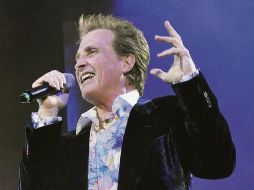 El intérprete no descarta trabajar al lado de Vicente Fernández en algún proyecto. NOTIMEX