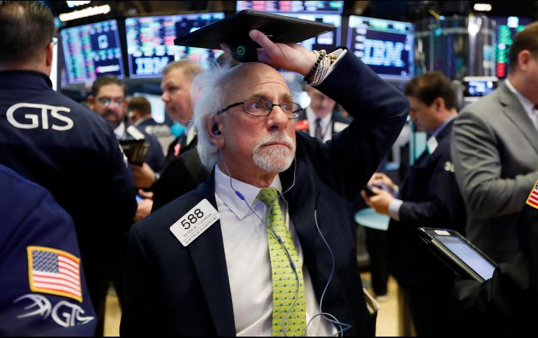 El NYSE Composite inicia con una mínima baja de 1.96 puntos (-0.02 por ciento) al colocarse en 12 mil 639.40 unidades. AP / ARCHIVO