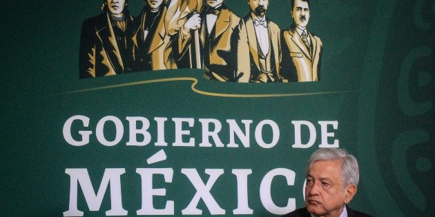 Se exager&oacute; caso de cartas al Rey y al Papa por la Conquista: L&oacute;pez Obrador