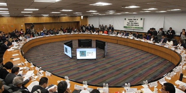 Avanza contrareforma educativa pese a bloqueos en C&aacute;mara de Diputados