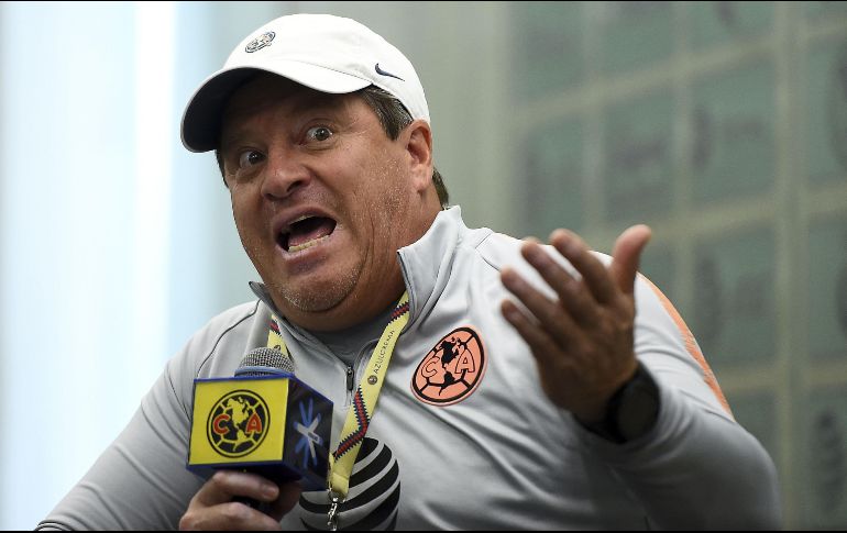 Por otro lado, el técnico del América destacó el buen inicio del Tricolor y pidió total libertad de trabajo a Gerardo ''Tata'' Martino. MEXSPORT / ARCHIVO