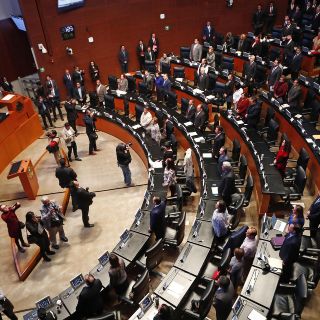 Senadores avalan reformas constitucionales en materia de fuero