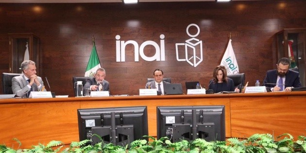 El INAI pide a Presidencia informar sobre superdelegados