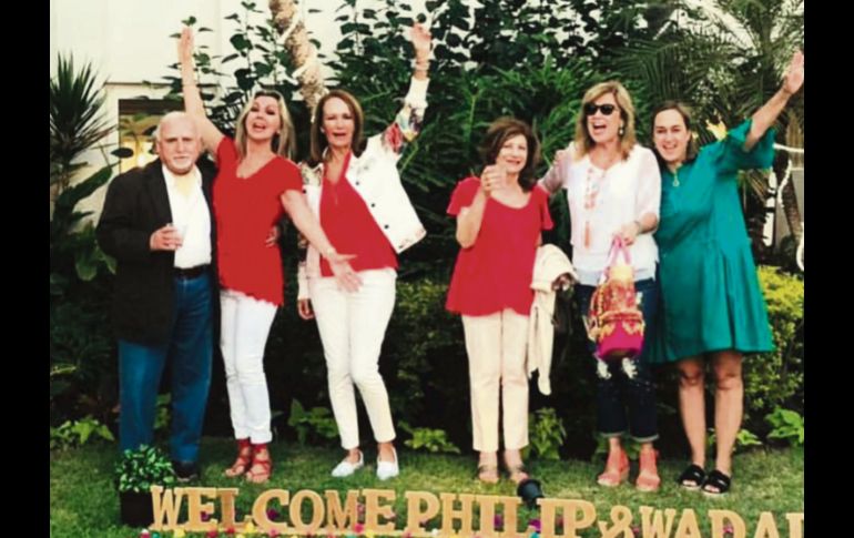 Bienvenida al Doctor Philip Salem y a su esposa Wadai.