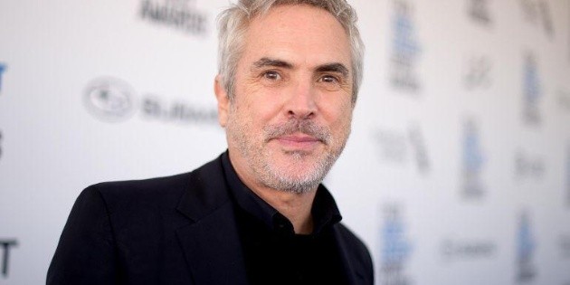 Alfonso Cuar&oacute;n defiende a directora de la ENAC