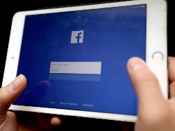 Facebook menciona que se pueden encontrar personas según las preferencias, los amigos en común, cosas que hacen o que comparten en la red social, o incluso que asisten a los mismos eventos. EFE / ARCHIVO