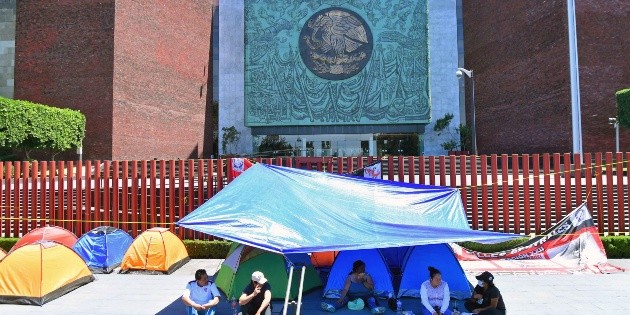 La CNTE levanta su campamento de San L&aacute;zaro