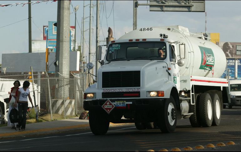 Las pipas costaron alrededor de 90 millones de dólares y se adquirieron sin licitación. EL INFORMADOR / ARCHIVO