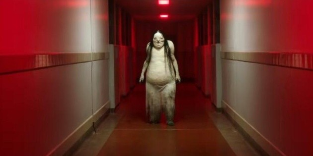 Guillermo del Toro lanza tr&aacute;iler de "Scary Stories to Tell in the Dark"