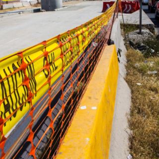 Dos muertos luego de que autobús cayera a un barranco en Guatemala