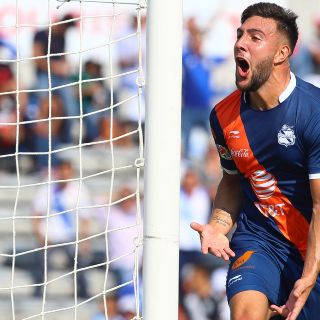Puebla golea a Lobos y se lleva el clásico poblano