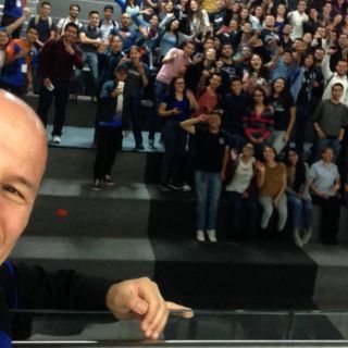 “Julio Profe”, listo para romper otro Récord Guinness