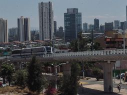 Xavier Orendáin, presidente de la Canaco, aseguró que los comerciantes trabajan para impulsar la mejora del estado de calles y pasos peatonales. EL INFORMADOR/ARCHIVO