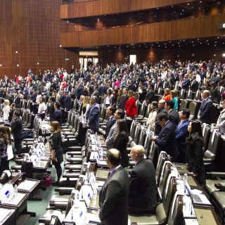 Desechan propuesta del PAN para remover a Muñoz Ledo