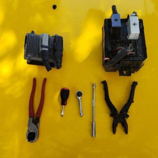 Detienen a dos por robo de computadora de automóvil en Chapalita