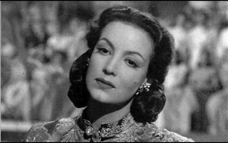 María Félix es recordada omo una de las máximas figuras del cine mexicano por interpretaciones en filmes como “Café Colón”, “Juana Gallo” y “La monja Alférez”. NTX / ARCHIVO