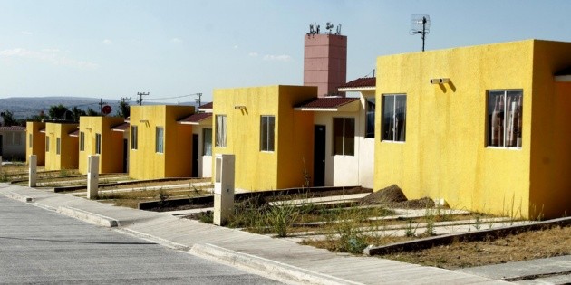 Infonavit devuelve recursos "atorados" a 129 mil 733 derechohabientes
