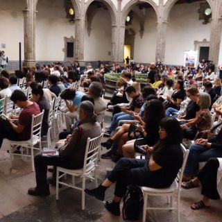 Exigen a López Obrador detener violencia contra periodistas