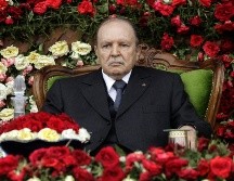El presidente argelino, Bouteflika, raramente aparecía en público desde que sufrió un infarto en 2013. EL INFORMADOR / ARCHIVO