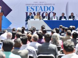 En el foro participó el titular de la Comisión Estatal de Derechos Humanos, Alfonso Hernández Barrón. Cortesía