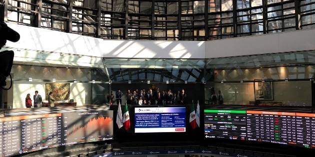 La BMV avanza, atenta a acuerdo comercial entre China y EU