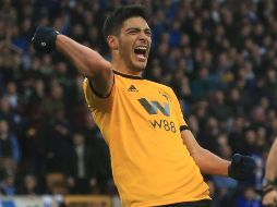 ''Atacante servicial. Lleva 12 goles y ocho asistencias. Socio ideal de Diogo Jota, es un gran pivote con grandes aspiraciones en el futbol europeo'', destaca el diario británico ''The Guardian''. TWITTER / @OfficialFPL