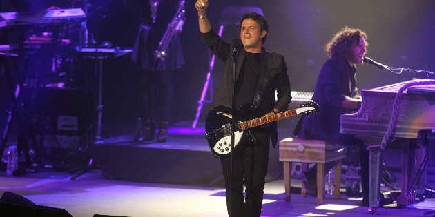 Alejandro Sanz aplaza la promoci&oacute;n de su disco