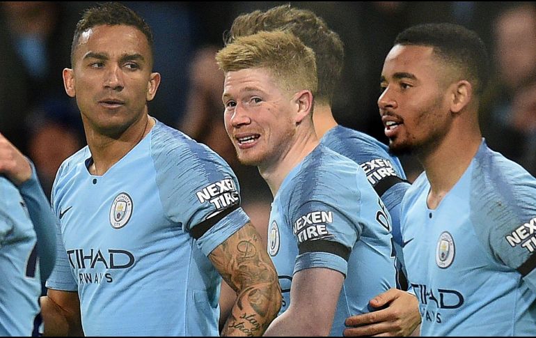 Kevin De Bruyne (C) abre el marcador para el Manchester City. AFP/O. Scarff