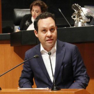 Morena ‘sepultó’ la transparencia y rendición de cuentas: Clemente Castañeda