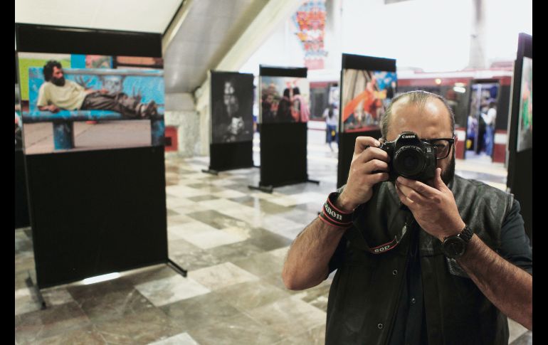 El fotógrafo presenta la exposición individual “Presencias”. EL INFORMADOR / A. Camacho