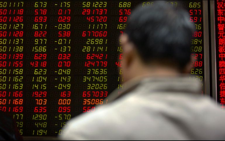 El mercado bursátil mexicano mostró ganancias moderadas en las primeras horas de operación, formando una firme tendencia al alza durante el resto de la jornada. AP/M. Schiefelbein