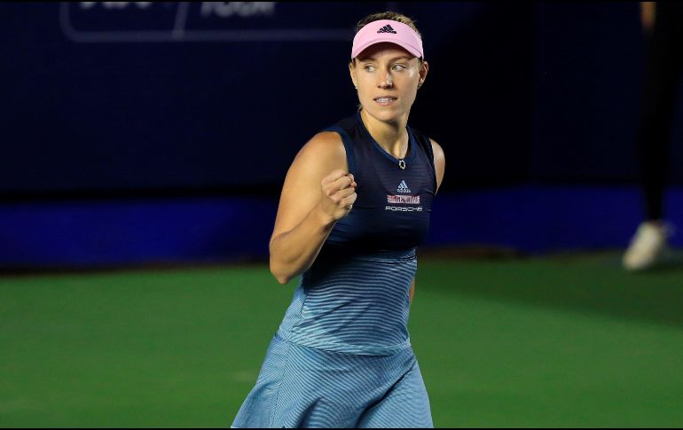 Angelique Kerber, favorita para ganar el torneo, doblegó a Karolina Muchova por parciales de 6-3 y 6-4. EFE
