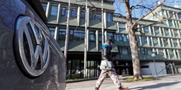 Acusan a BMW, Daimler y VW de pactar para limitar tecnologías limpias