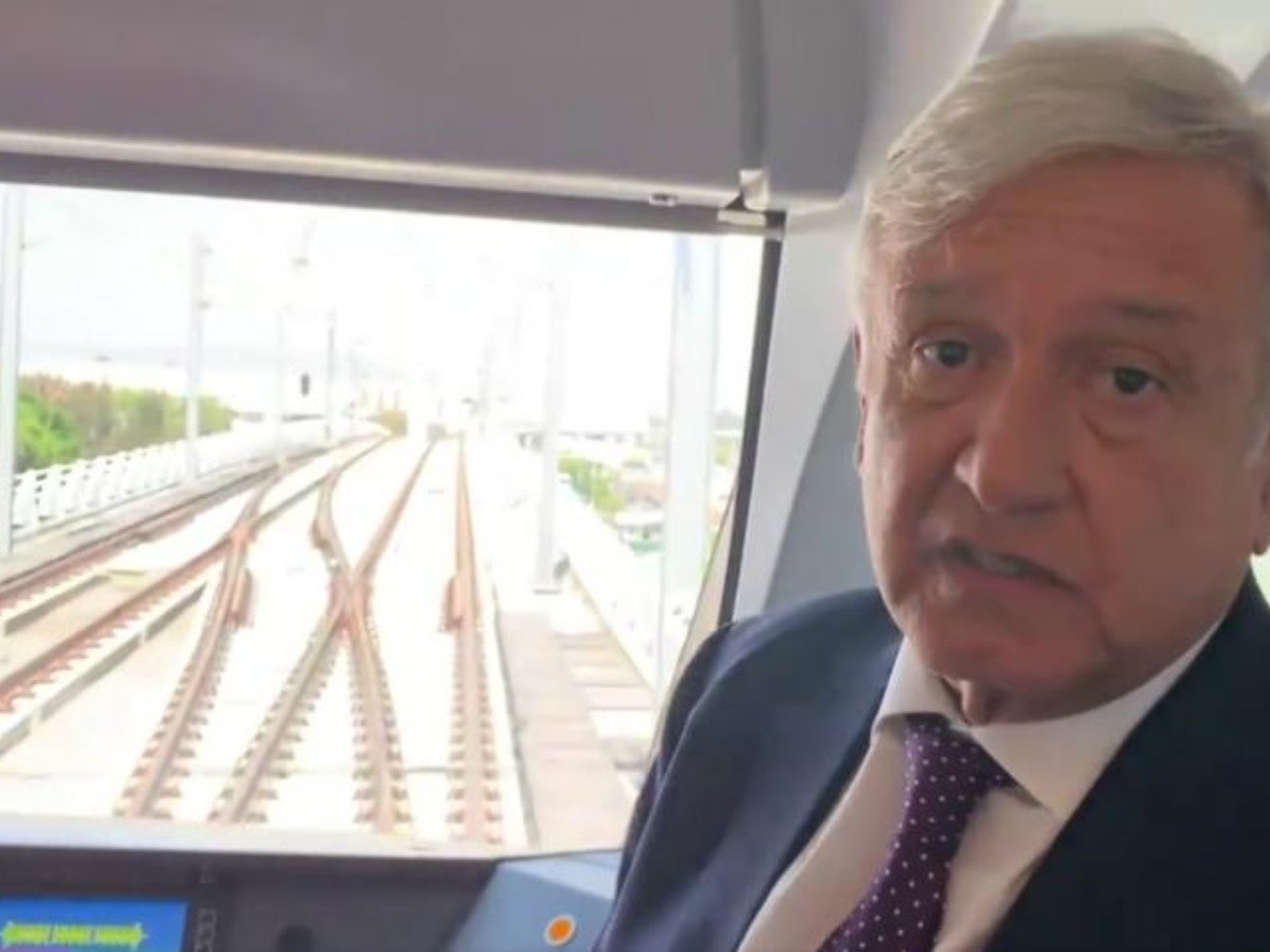  López Obrador y Alfaro recorren obras de Línea 3 del Tren Ligero