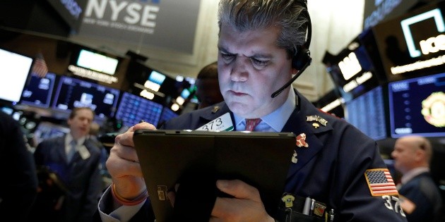Informe de empleos impulsa alza en Wall Street