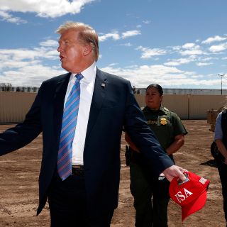 Trump prevé empezar o completar nuevo muro para finales de 2020