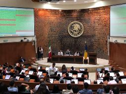 Los diputados autorizaron al gobierno estatal para que contrate al proveedor del paquete tecnológico para el control y operación de verificentros. TWITTER/@RodrigoRivasU