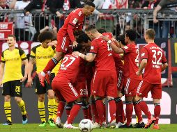 El equipo entrenado por Niko Kovac basó su triunfo en una soberbia exhibición de Mats Hummels (10'), el polaco Robert Lewandowski (17', 89'), Javi Martínez (41') y Serge Gnabry (43'). AFP / S. Schuldt