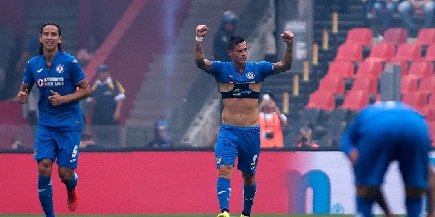 Caraglio marca el gol 10 mil en el Estadio Azteca