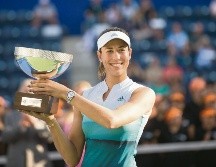 Garbiñe Muguruza volvió a sonreír después de un año al conquistar el Abierto de Monterrey. EFE / M. Sierra