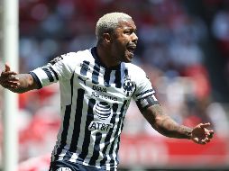 Se habla de que el técnico le reclamó a Pabón su poca entrega en el juego, y que este lo culpó de haber sido superado tácticamente por Ricardo La Volpe, estratega de Toluca. EFE / A. Cruz