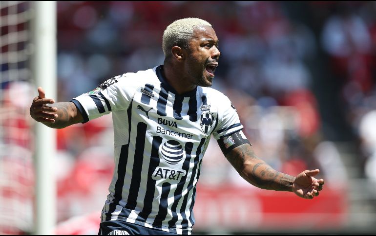 Se habla de que el técnico le reclamó a Pabón su poca entrega en el juego, y que este lo culpó de haber sido superado tácticamente por Ricardo La Volpe, estratega de Toluca. EFE / A. Cruz