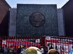 Maestros harán un plantón permanente frente a la Cámara de Diputados. EFE/ARCHIVO